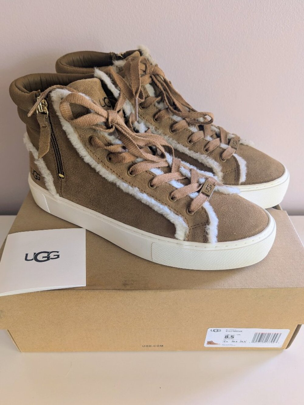 UGG Olli Heritage Suede Shearling Sneaker Zipper 8.5 Chestnut BRAND NEW